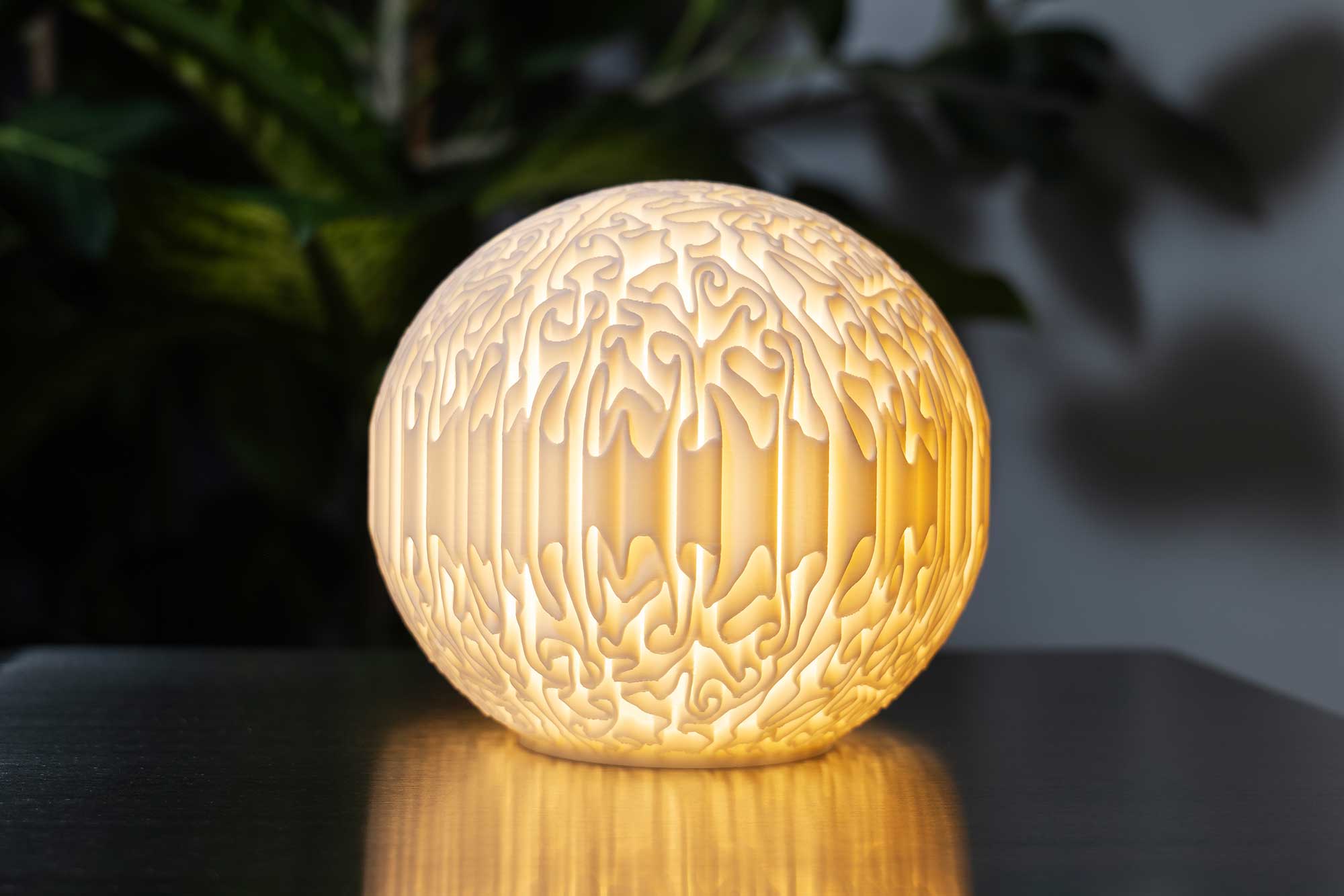 Biomorphic Sculpted - Mini Lamp